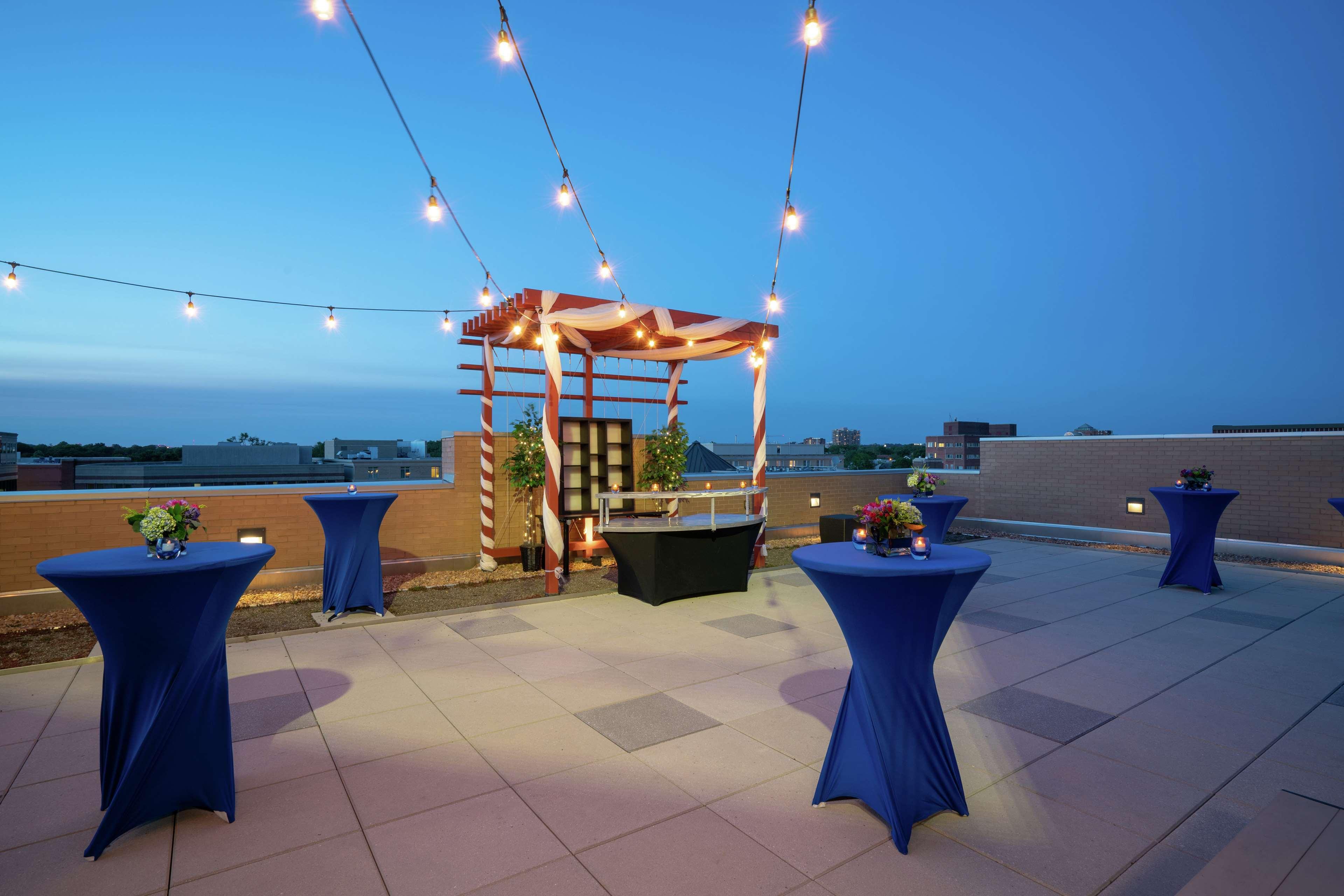 Hilton Garden Inn Alexandria Old Town National Harbor Exterior foto